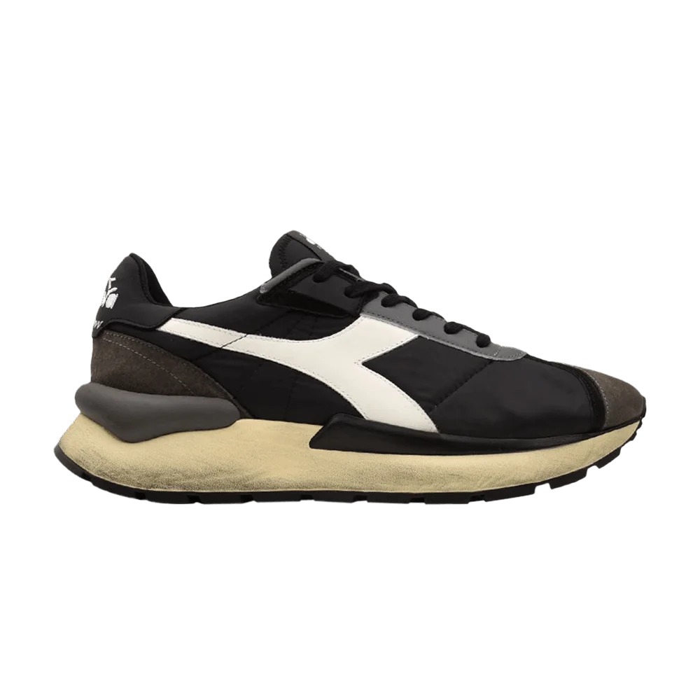 Кроссовки Diadora Mercury Elite 'Black Pristine'