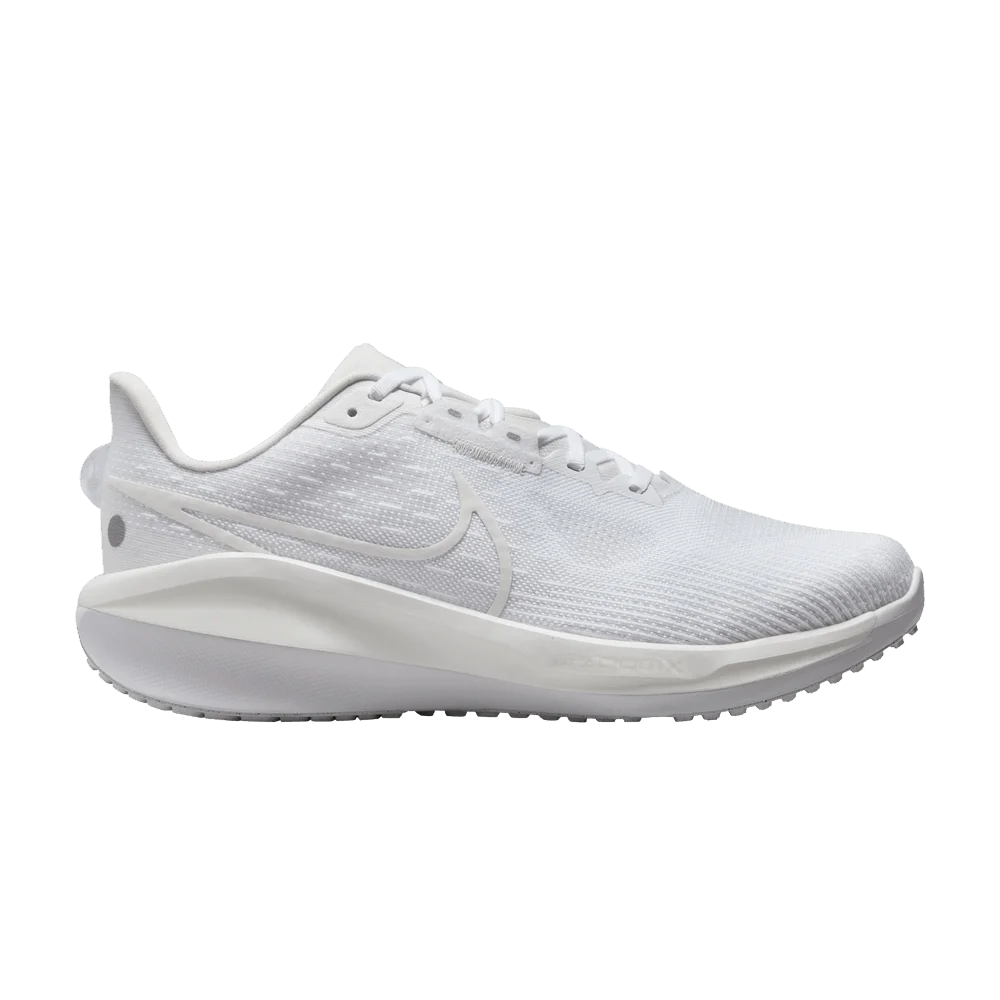 Кроссовки Nike Vomero 17 Extra Wide 'White Platinum Tint'