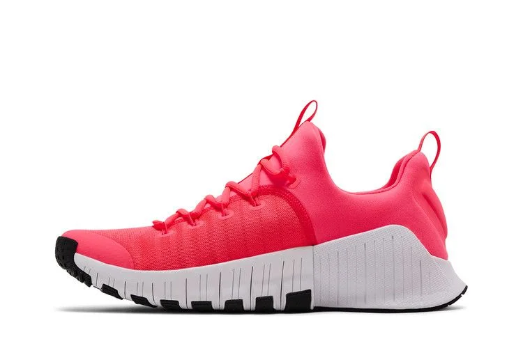 Кроссовки Nike Wmns Free Metcon 6 'Hot Punch'
