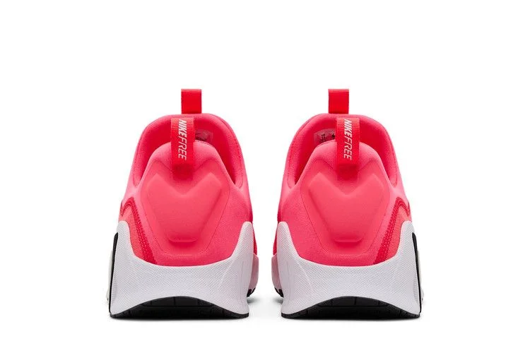 Кроссовки Nike Wmns Free Metcon 6 'Hot Punch'