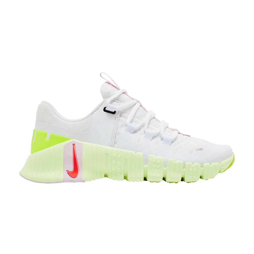 Кроссовки Nike Wmns Free Metcon 5 'White Barely Volt'