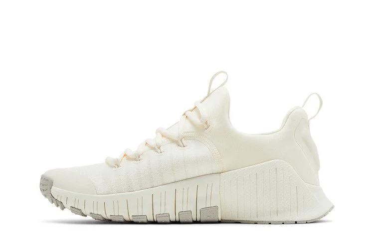 Кроссовки Nike Wmns Free Metcon 6 'Pale Ivory'