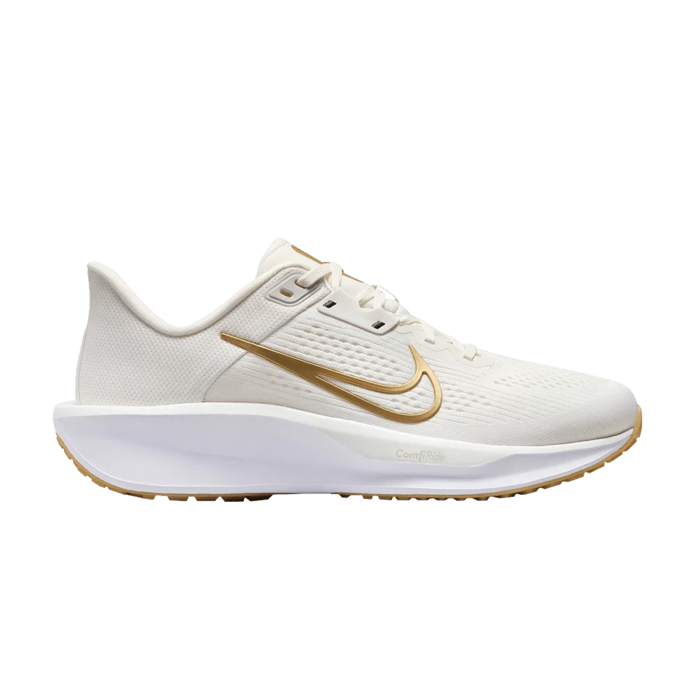 Кроссовки Nike Wmns Quest 6 'Phantom Metallic Gold'