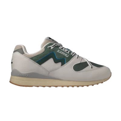 Karhu Synchron Classic 'Lily White Forest Green'