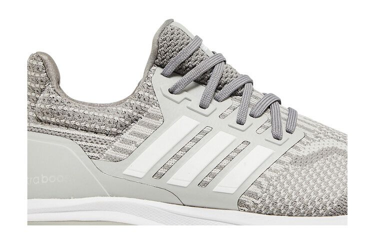 Кроссовки adidas UltraBoost DNA 5.0 Cleat 'Grey White'