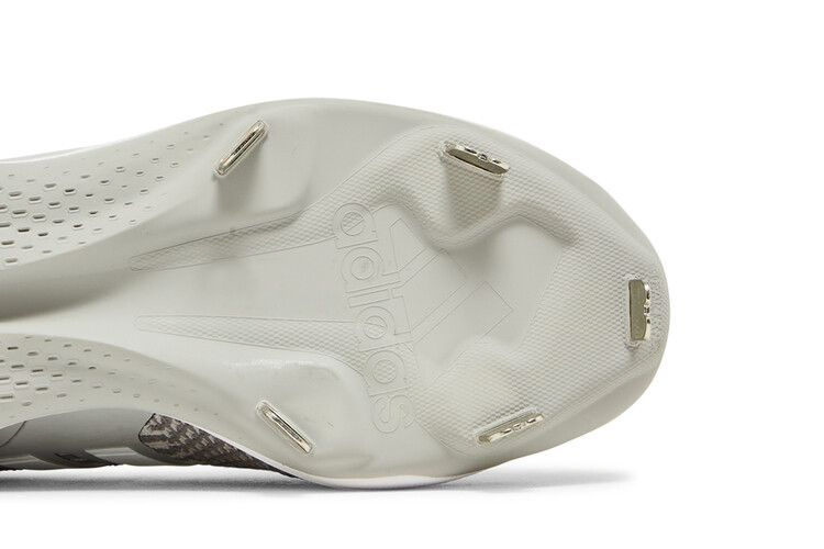 Кроссовки adidas UltraBoost DNA 5.0 Cleat 'Grey White'