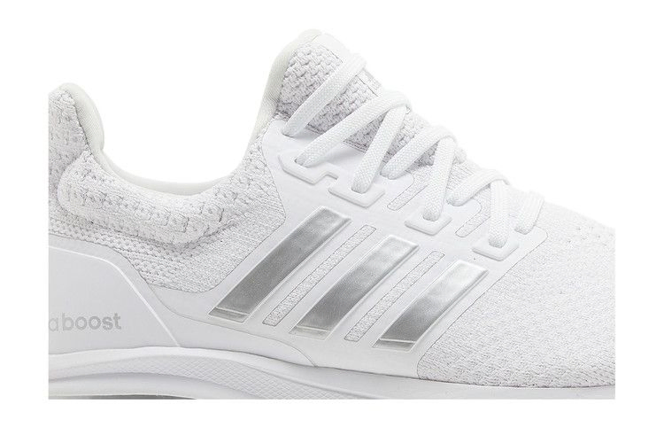 Кроссовки adidas UltraBoost DNA 5.0 Cleat 'White Silver Metallic'
