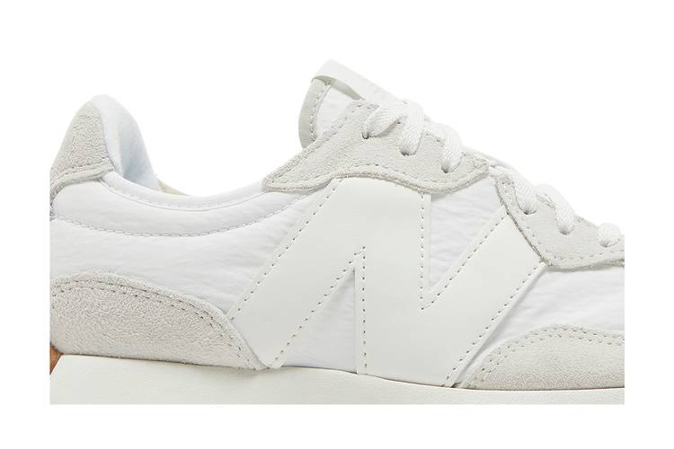 Кроссовки New Balance Wmns 327 'White Gum'