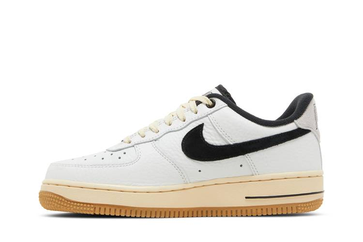 Кроссовки Nike Wmns Air Force 1 '07 'Command Force - White Black'