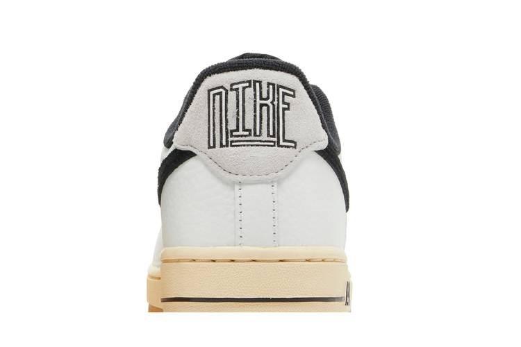 Кроссовки Nike Wmns Air Force 1 '07 'Command Force - White Black'