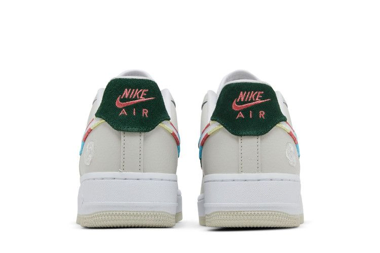 Кроссовки Nike Wmns Air Force 1 '07 SE 'All Petals United'