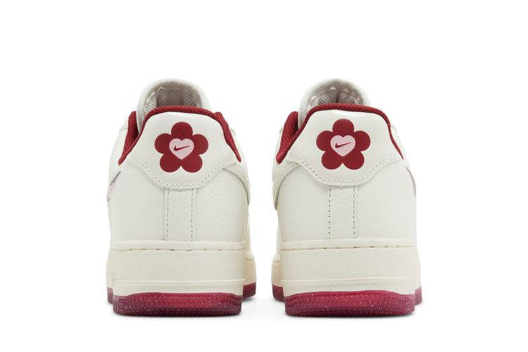 Кроссовки Nike Wmns Air Force 1 Low 'Valentine's Day 2024'