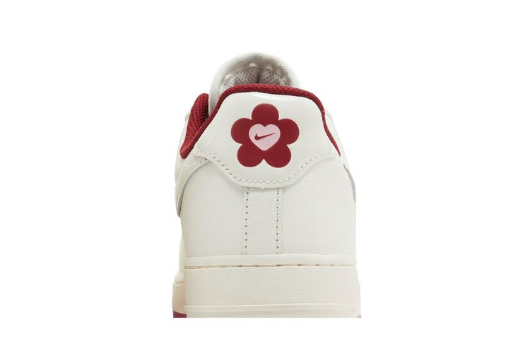 Кроссовки Nike Wmns Air Force 1 Low 'Valentine's Day 2024'