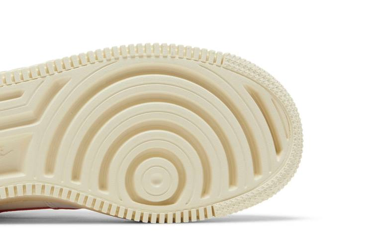 Кроссовки Nike Wmns Air Force 1 Shadow 'Black University Red'