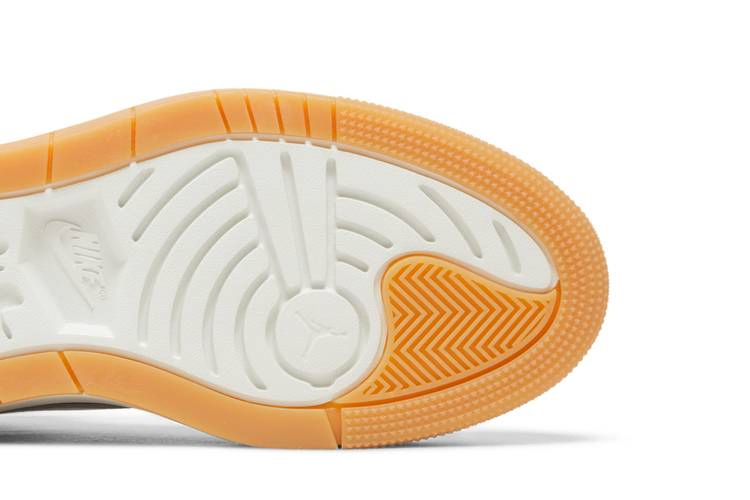 Кроссовки Wmns Air Jordan 1 Elevate High SE 'White Gum'