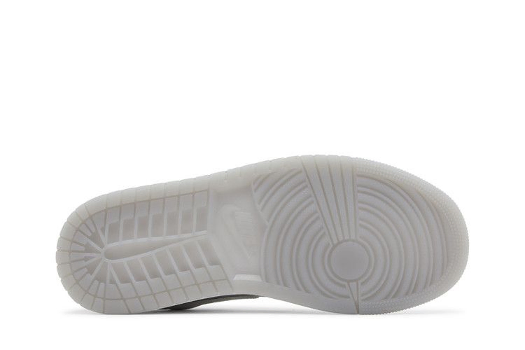 Кроссовки Wmns Air Jordan 1 Low SE 'Metallic Silver'