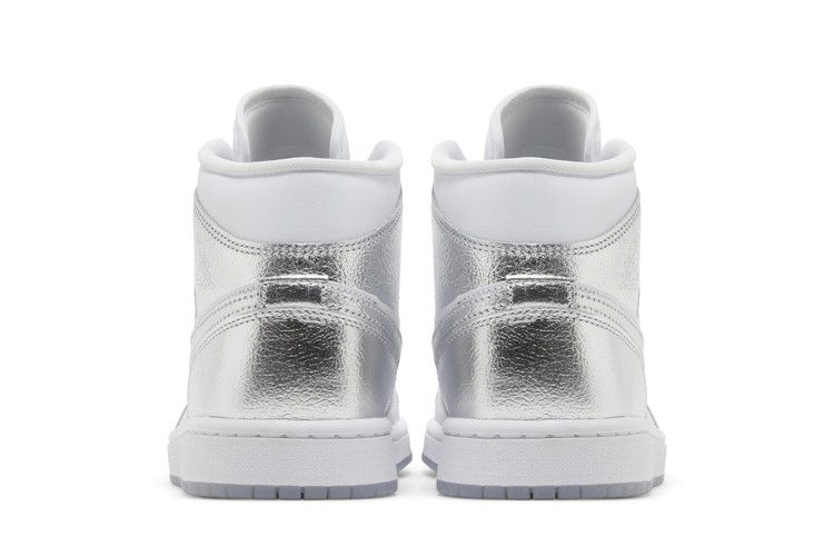 Кроссовки Wmns Air Jordan 1 Mid SE 'Metallic Silver'