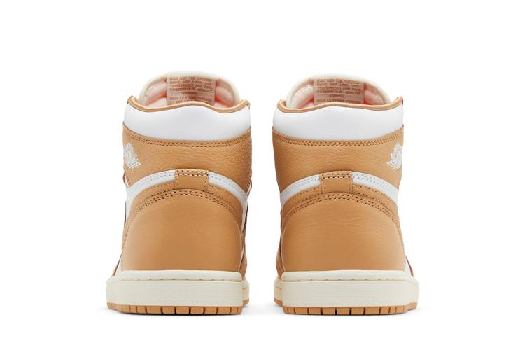 Кроссовки Wmns Air Jordan 1 Retro High OG 'Praline'