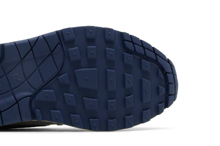 Кроссовки Nike Wmns Air Max 1 '87 'Aura'