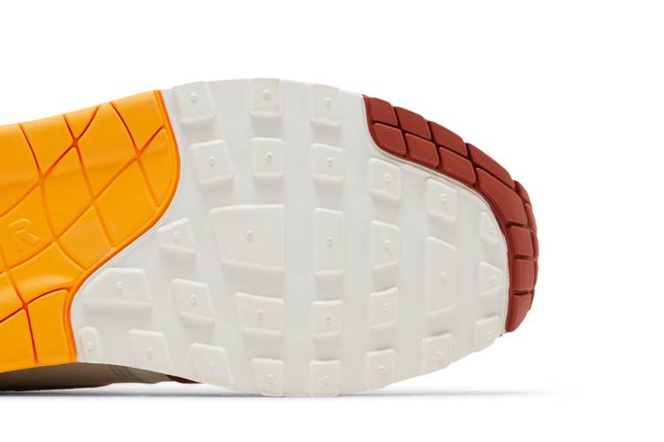 Кроссовки Nike Wmns Air Max 1 LX 'Rugged Orange'