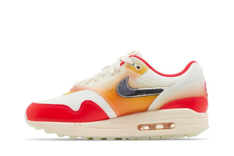 Кроссовки Nike Wmns Air Max 1 'Soft Vinyl'