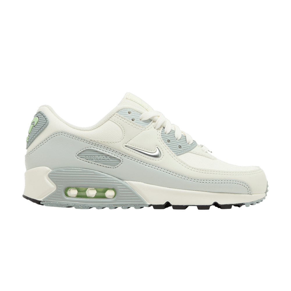 wmns-air-max-90-se-molten-metal-fn6948-100