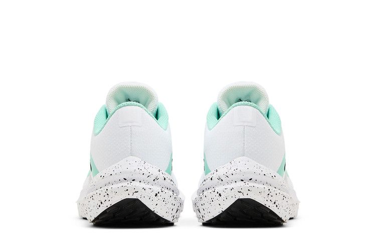 Кроссовки Nike Wmns Air Winflo 10 'White Emerald Rise'