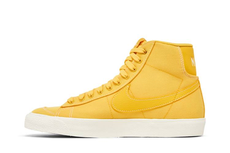 Кроссовки Nike Wmns Blazer Mid '77 Canvas 'Topaz Gold'