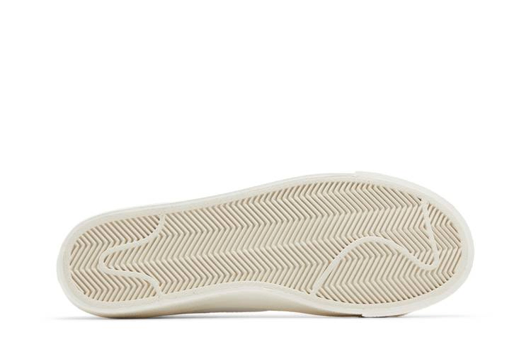 Кроссовки Nike Wmns Blazer Mid '77 Canvas 'White Sail'