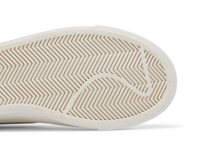 Кроссовки Nike Wmns Blazer Mid '77 'Python Heel'