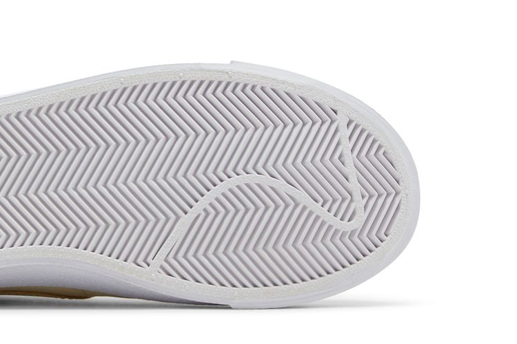 Кроссовки Nike Wmns Blazer Mid Premium 'Alabaster'