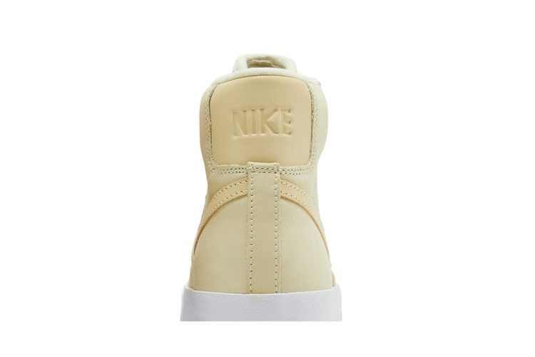 Кроссовки Nike Wmns Blazer Mid Premium 'Alabaster'