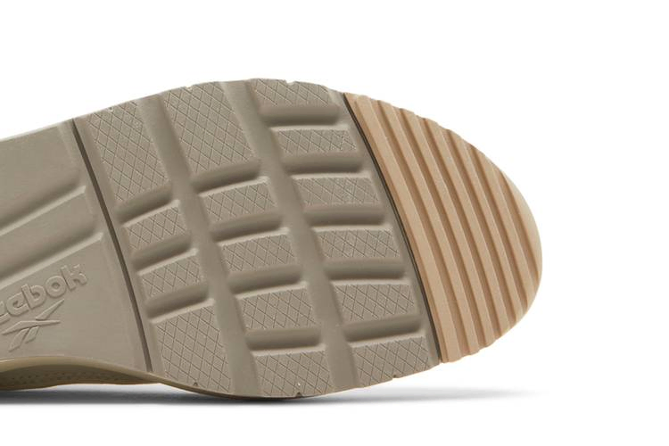 Кроссовки Reebok Wmns Club C Geo Mid 'Chalk Flash Red'