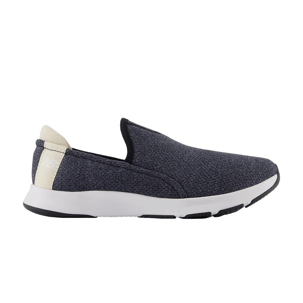 wmns-dynasoft-nergize-slip-on-black-team-cream-wanrgob1