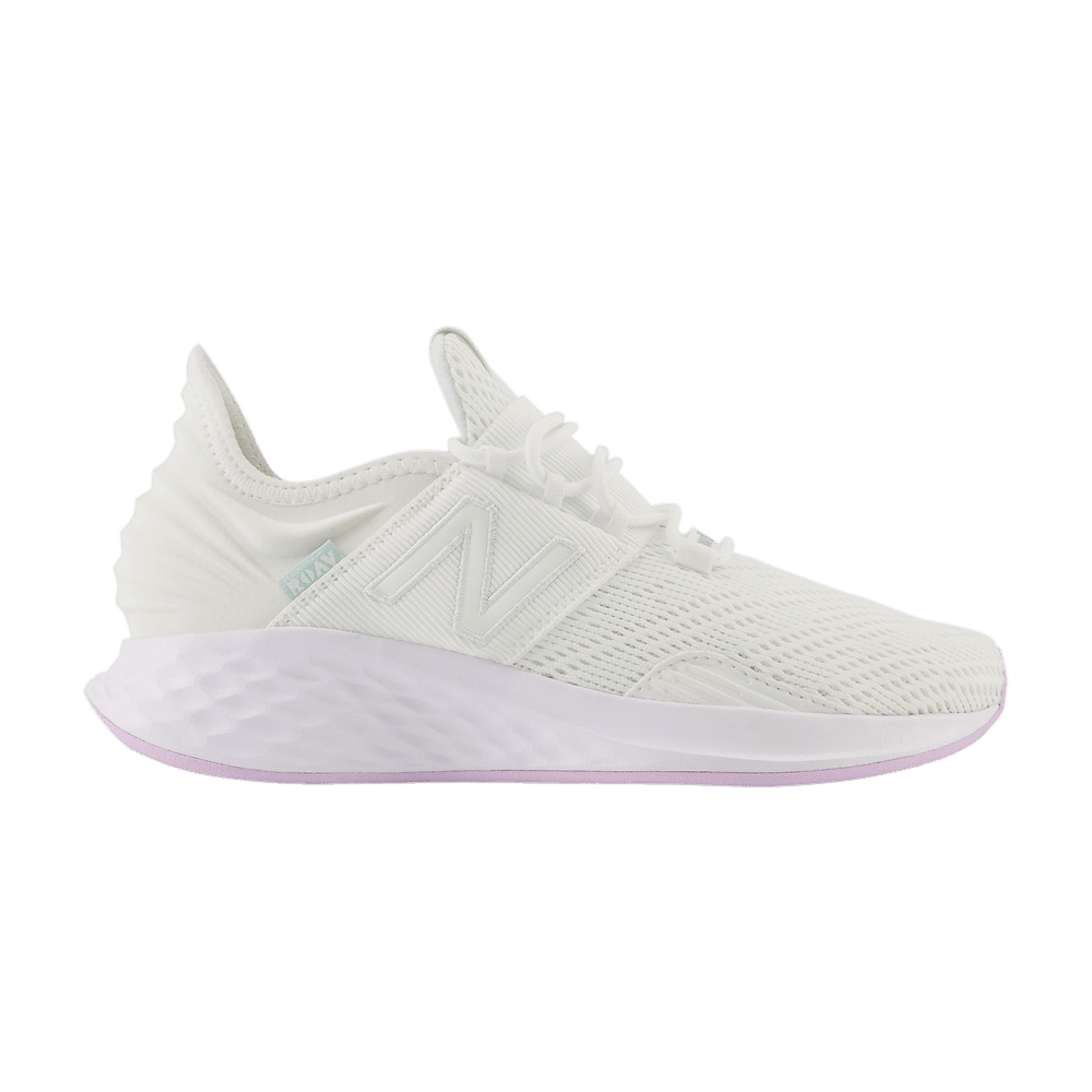 wmns-fresh-foam-roav-white-thistle-wroavbw1