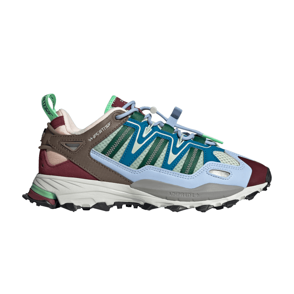 wmns-hyperturf-adventure-linen-green-hq4304