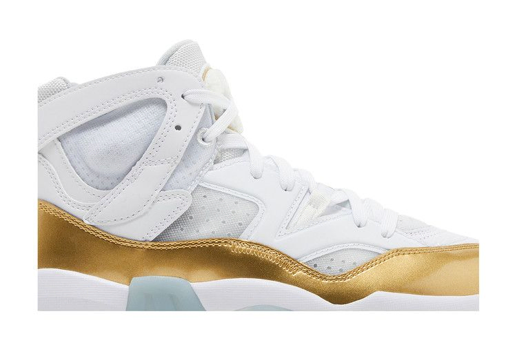 Кроссовки Air Jordan Wmns Jumpman Two Trey 'White Metallic Gold'