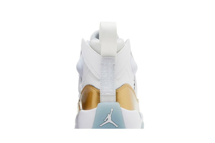 Кроссовки Air Jordan Wmns Jumpman Two Trey 'White Metallic Gold'