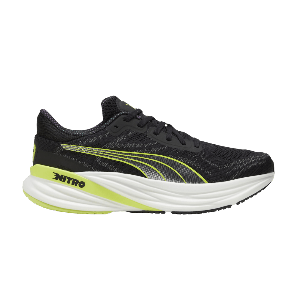 wmns-magnify-nitro-2-black-lime-pow-380078-01