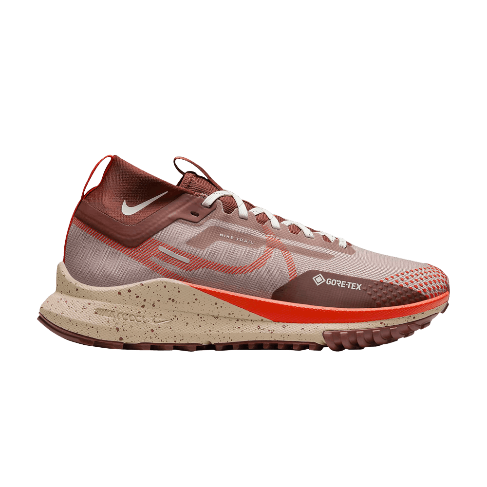 wmns-react-pegasus-trail-4-gore-tex-diffused-taupe-picante-red-dj7929-200