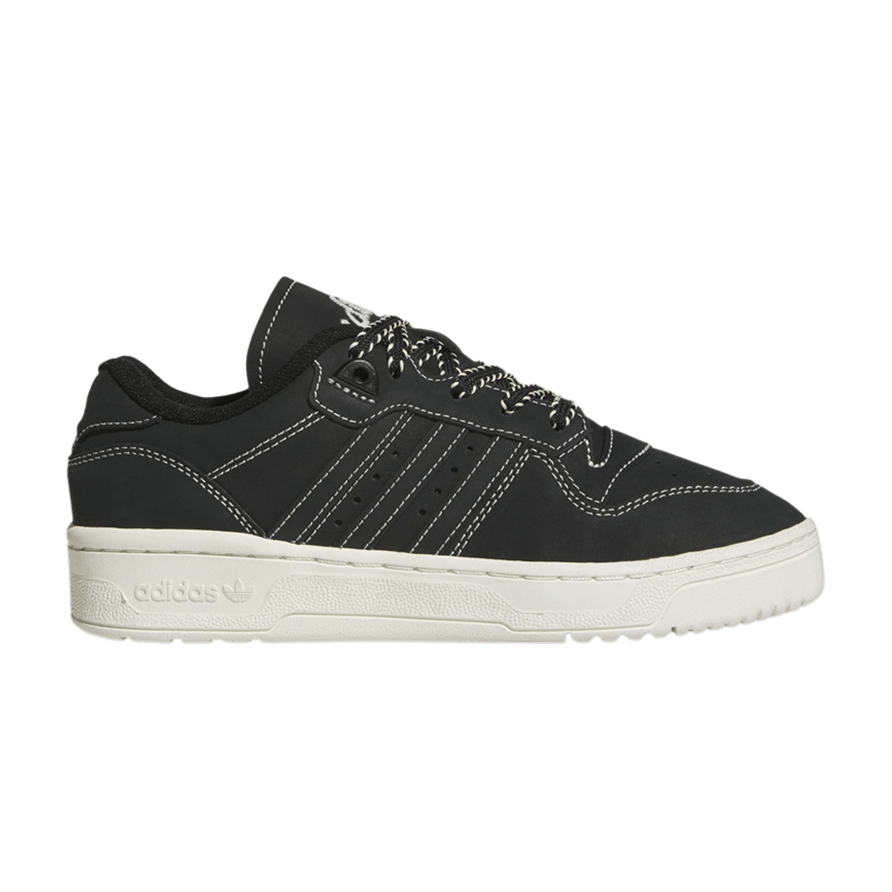 wmns-rivalry-low-black-sand-strata-if4657