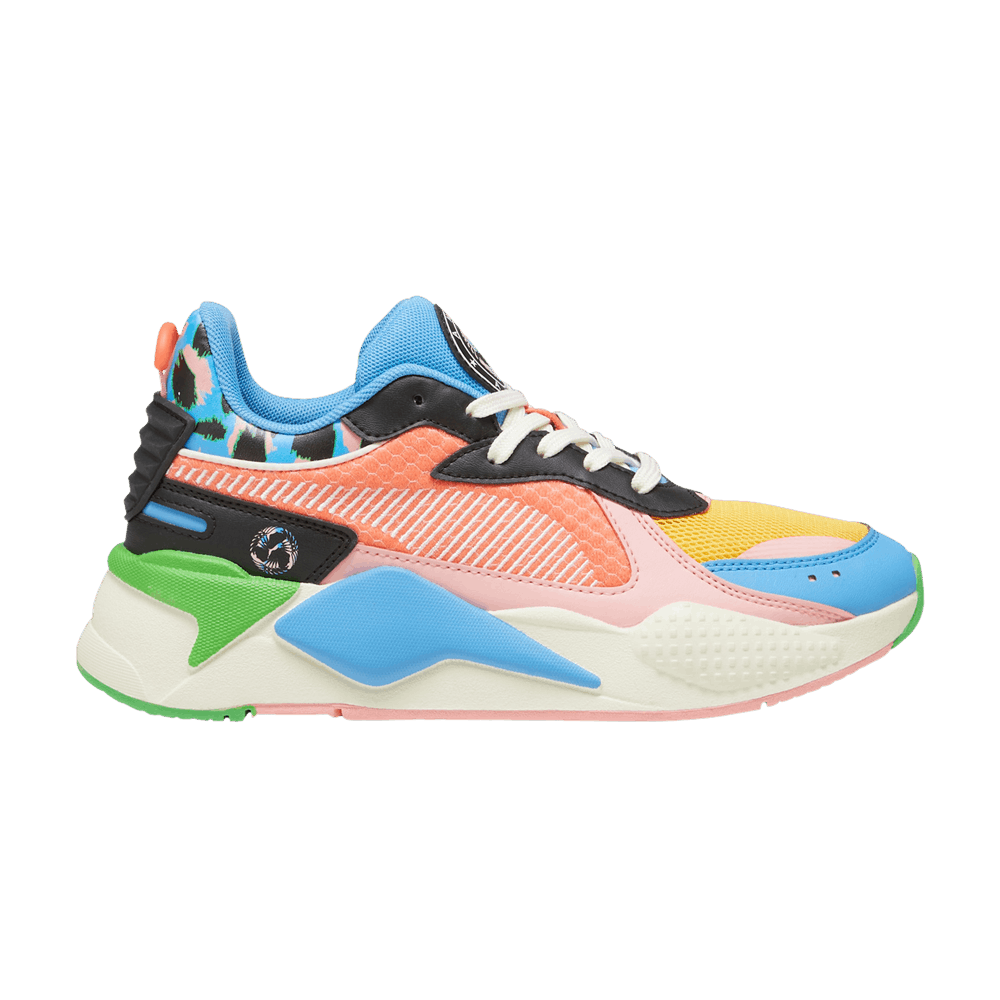 wmns-rs-x-women-on-the-ball-392514-01