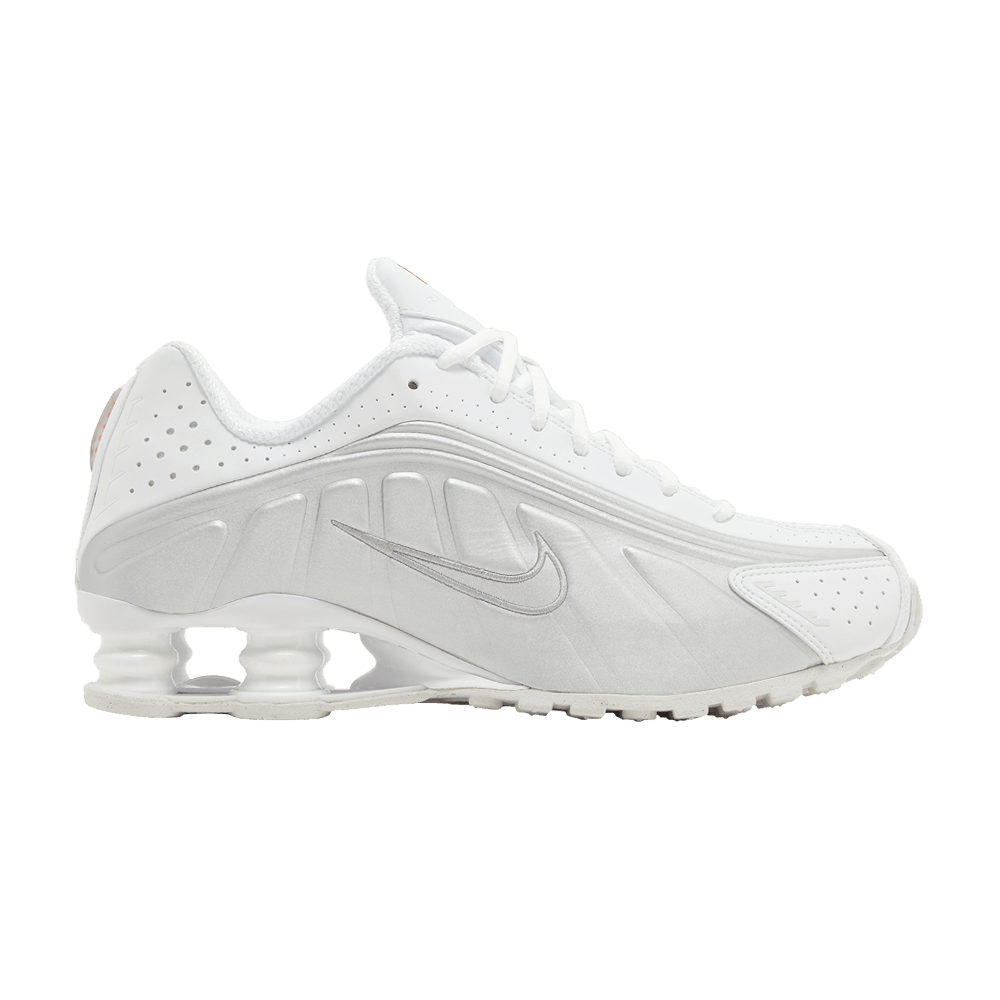 wmns-shox-r4-white-metallic-2024-ar3565-101-24