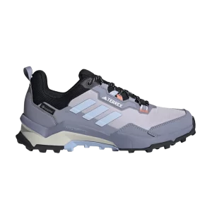 Фиолетовый