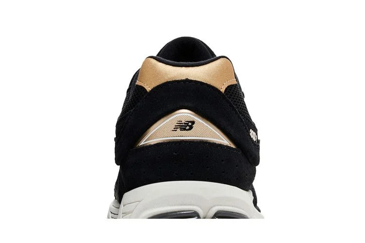 Кроссовки Foot Locker x New Balance 2002R '50th Anniversary'