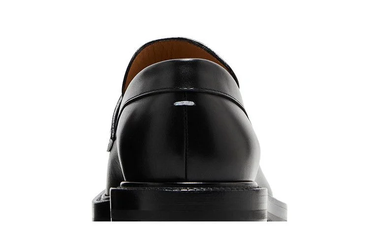 Кроссовки Maison Margiela Tabi Loafers 'Black'