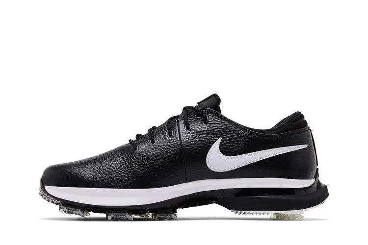 Кроссовки Nike Air Zoom Victory Tour 3 'Black White'