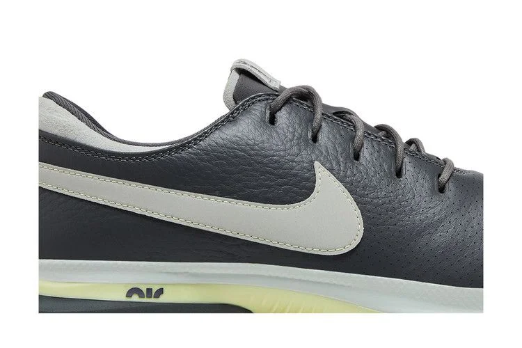 Кроссовки Nike Air Zoom Victory Tour 3 'Iron Grey Light Silver'