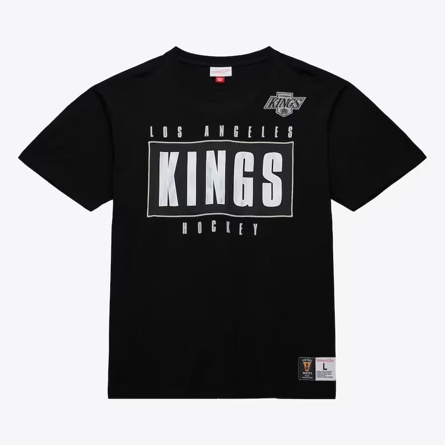 futbolka-mitchell-ness-black-los-angeles-kings-team-og-2-0-vintage-logo-premium-t-shirt