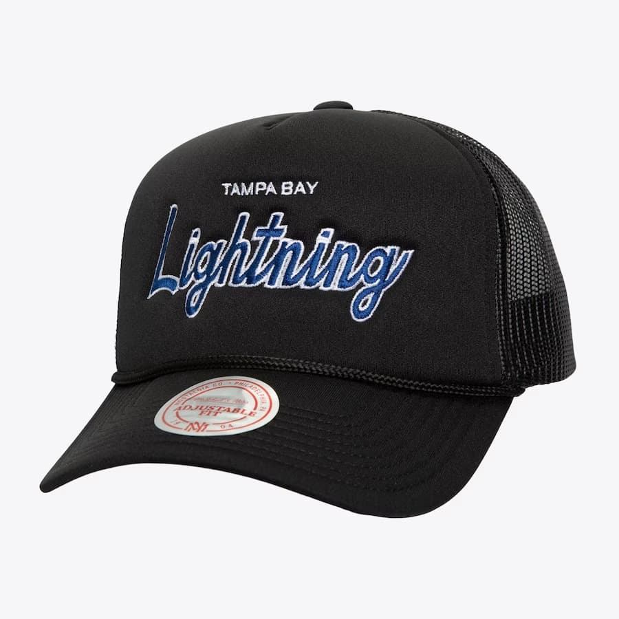 bejsbolka-mitchell-ness-black-tampa-bay-lightning-script-trucker-adjustable-hat